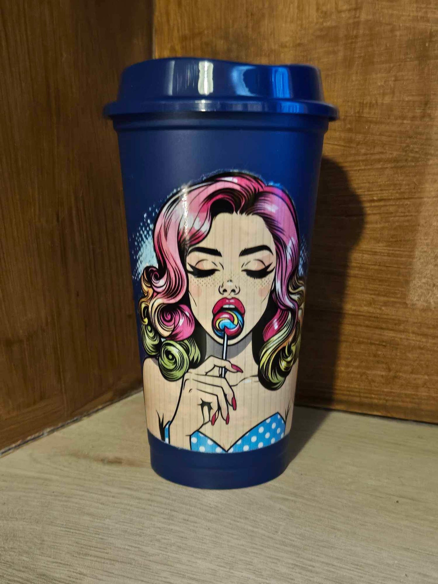 Retro Pop Art Girl Hot Cup