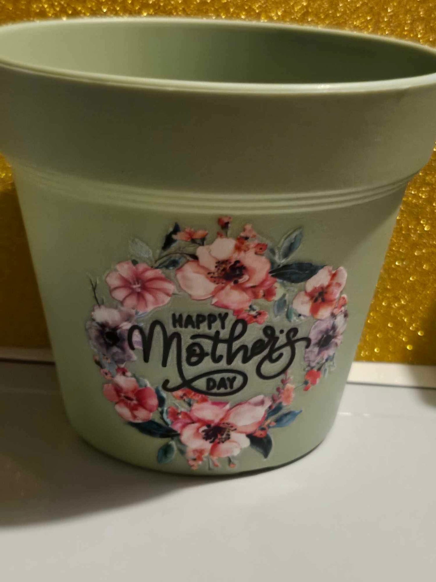 Mothers Day Themed Plastic Plant Pot and Saucer