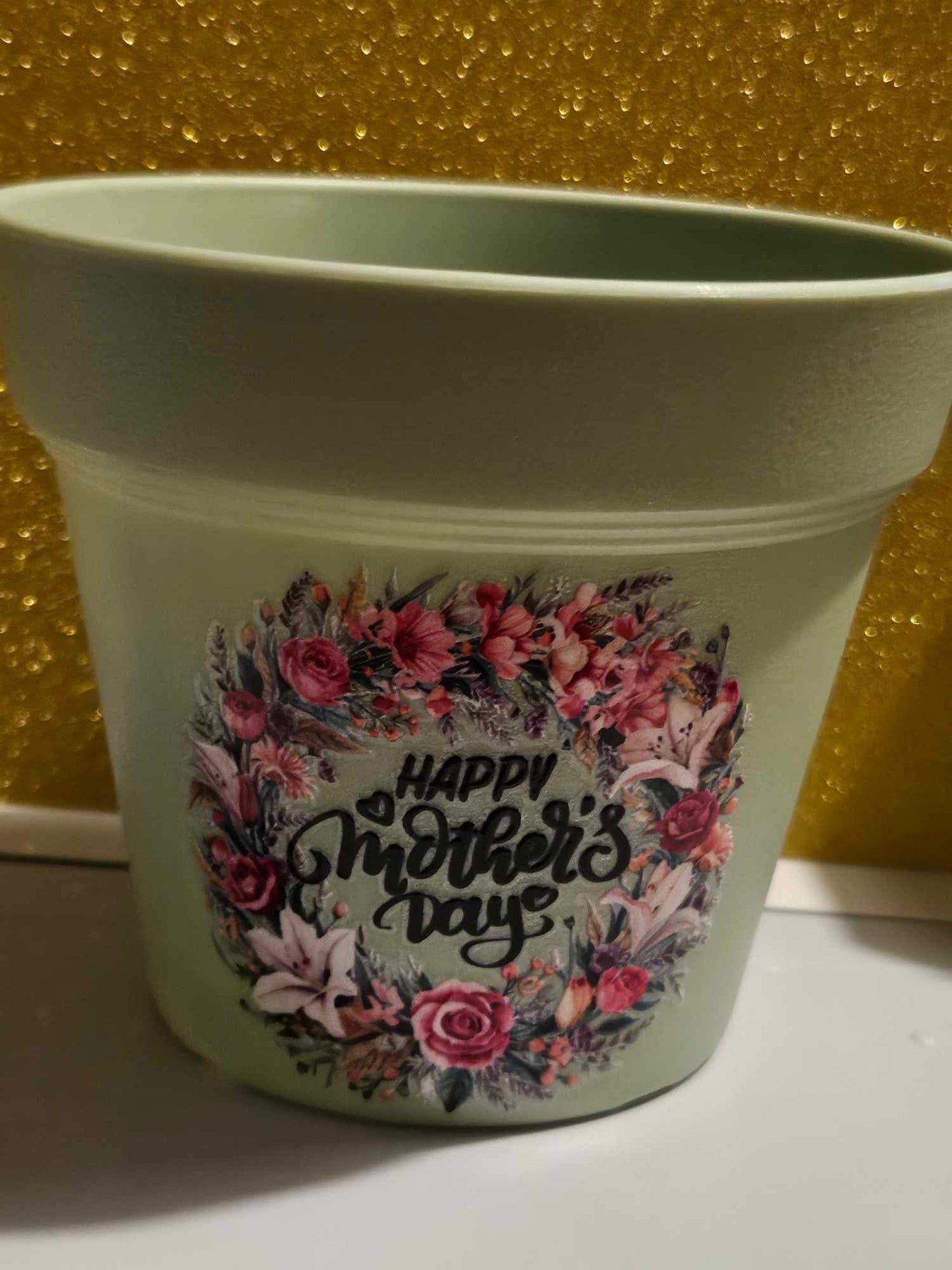 Mothers Day Themed Plastic Plant Pot and Saucer