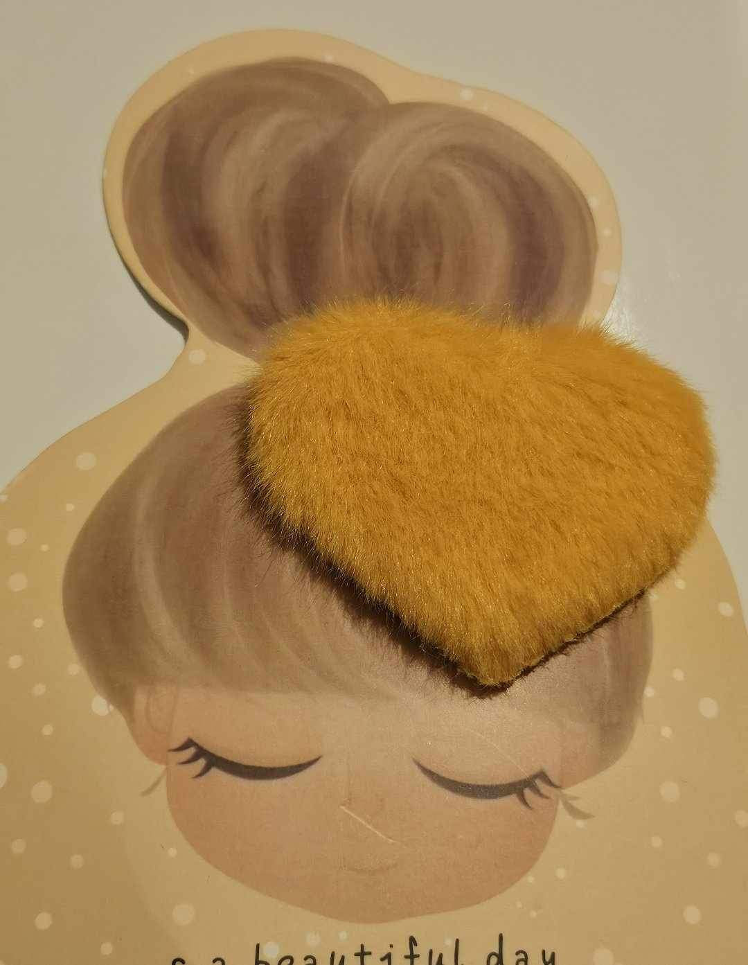 Fluffy Heart Shaped Hair Clip