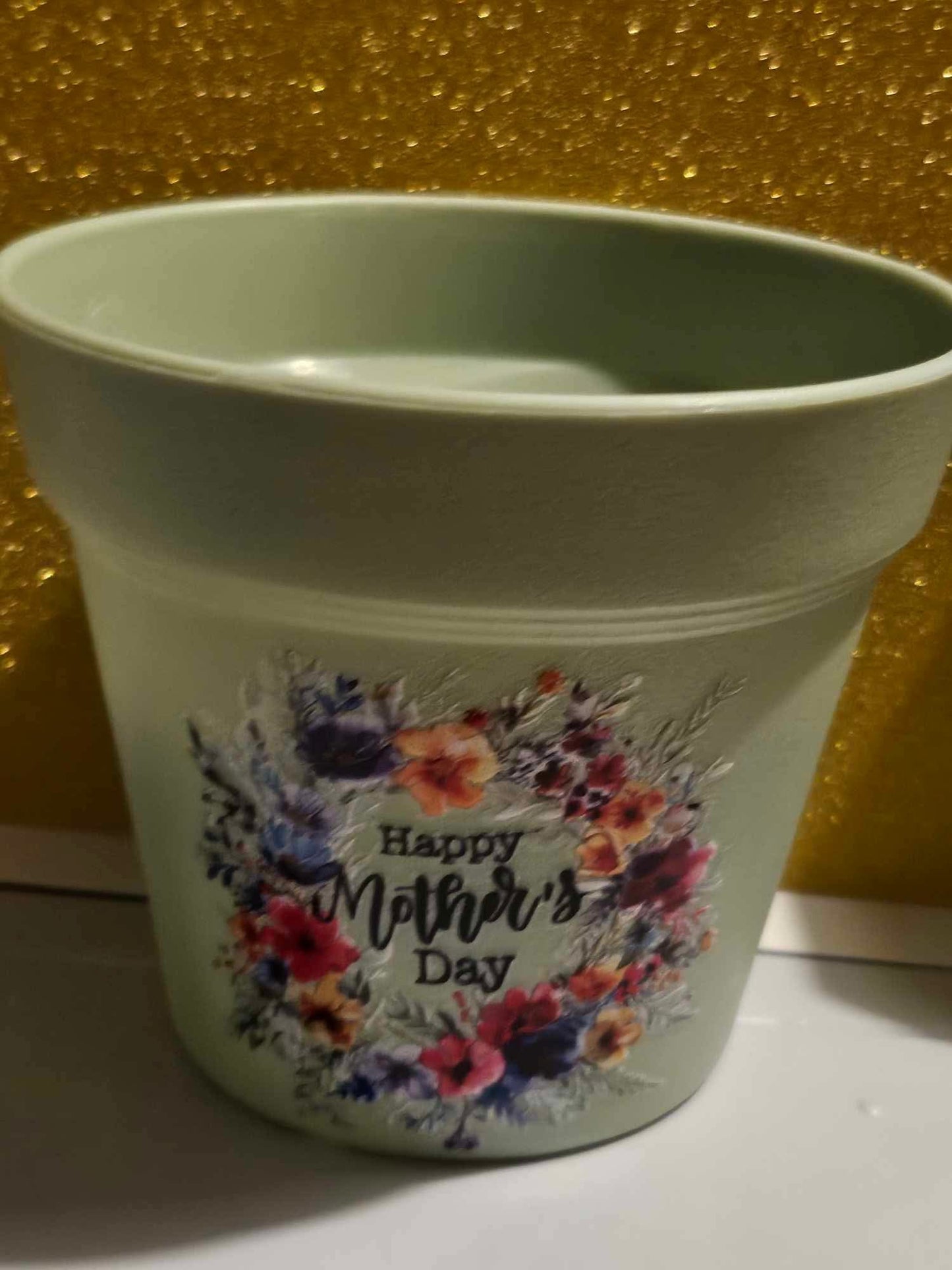 Mothers Day Themed Plastic Plant Pot and Saucer