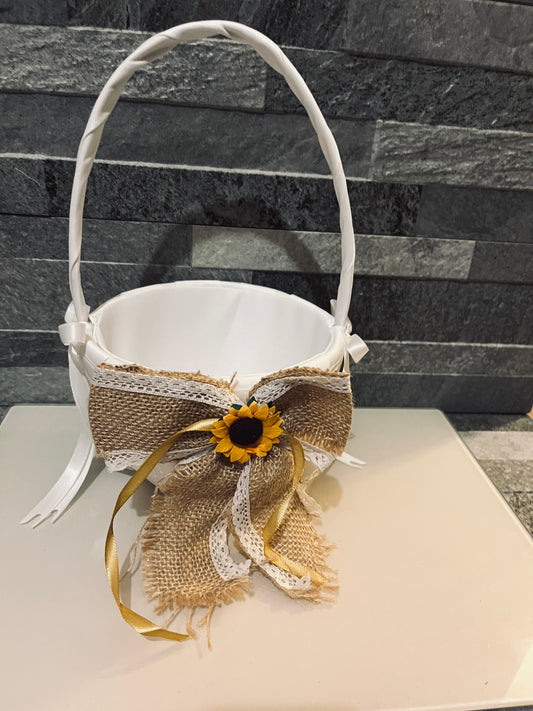 Barn Themed Wedding Flower Girl Baskets